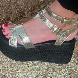 Brand New David Isaac platforms